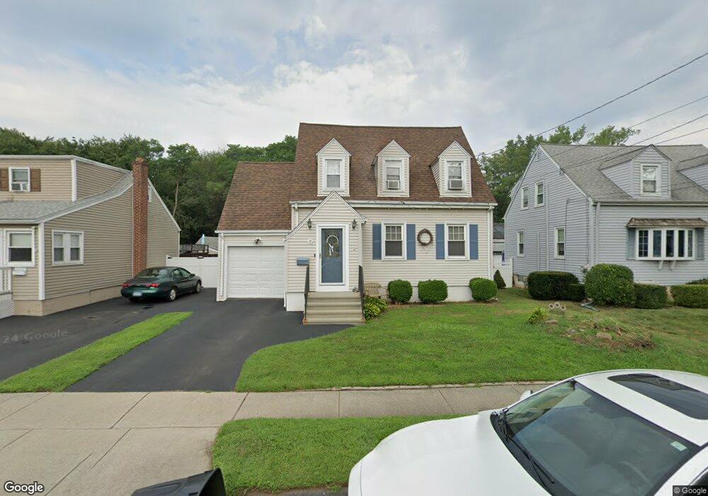 10 Gerrish Ave, East Haven, CT 06512 - photo 1