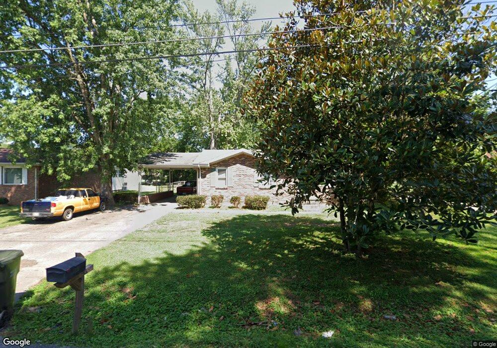 120 Bostick Dr, Hopkinsville, KY 42240 - photo 1