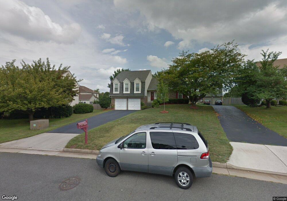 13551 Smallwood Ln, Chantilly, VA 20151 - photo 1