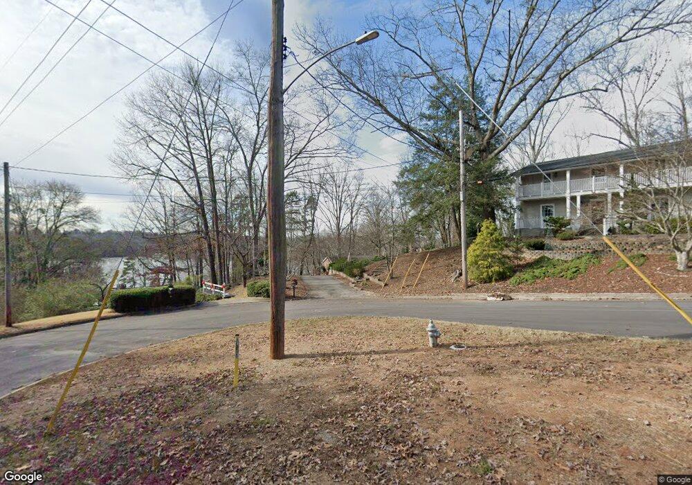 718 Honeysuckle Ln, Gainesville, GA 30501 - photo 1