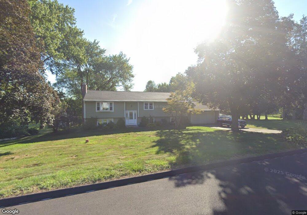 11 Gracie Dr, Somers, CT 06071 - photo 1