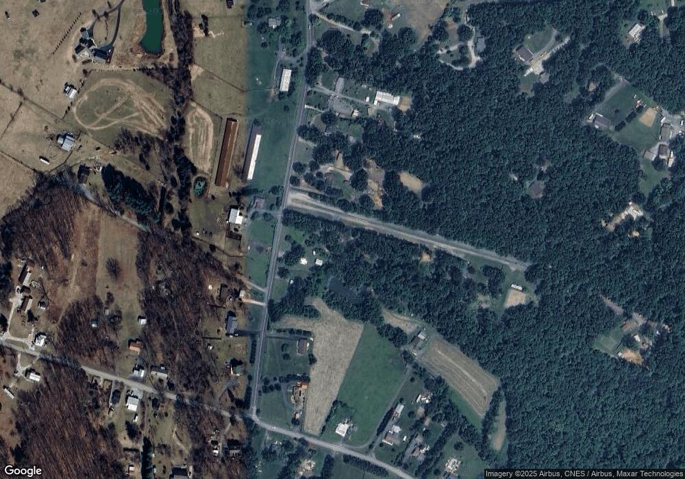 19 Liptrap Ln unit A, Stuarts Draft, VA 24477 - photo 1