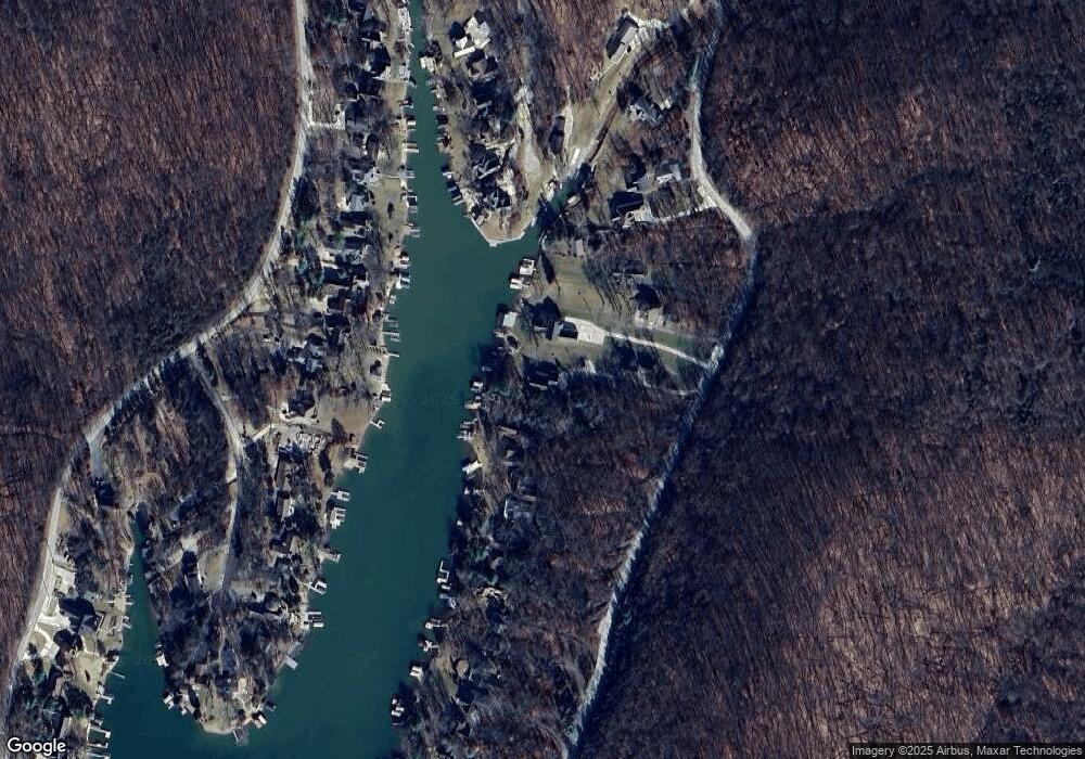 11851 W Grandview Dr, Columbus, IN 47201 - photo 1