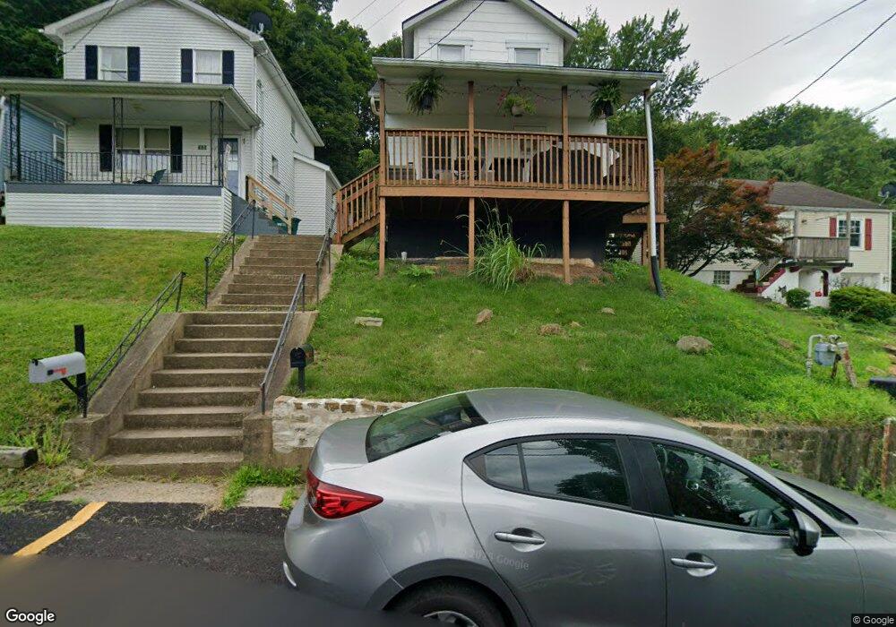 231 Bryant St, Vandergrift, PA 15690 - photo 1