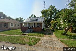 414 E Clay St, Roodhouse, IL 62082