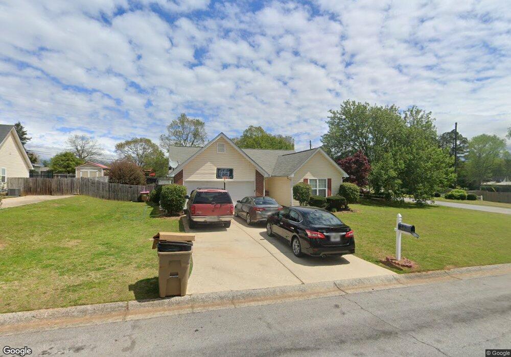 7007 Valley Forge Dr, Flowery Branch, GA 30542 - photo 1