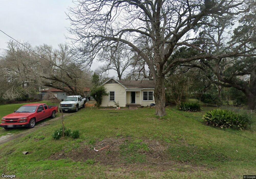 1208 Fairview Dr, Alvin, TX 77511 - photo 1