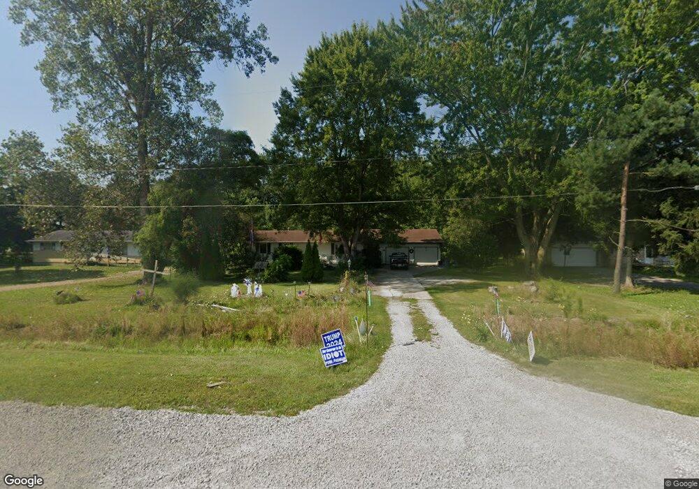 10932 Dixie Hwy, Birch Run, MI 48415 - photo 1