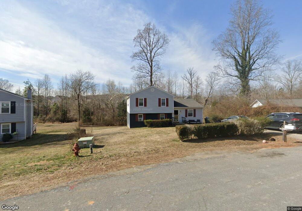 2404 Quail Oak Dr, Ruther Glen, VA 22546 - photo 1