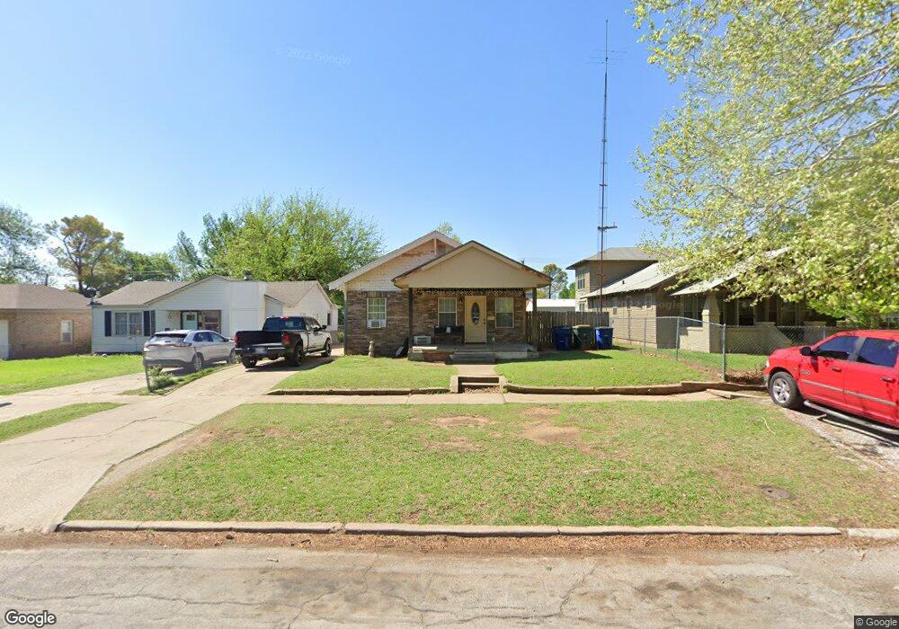 712 W Chestnut Ave, Duncan, OK 73533 - photo 1