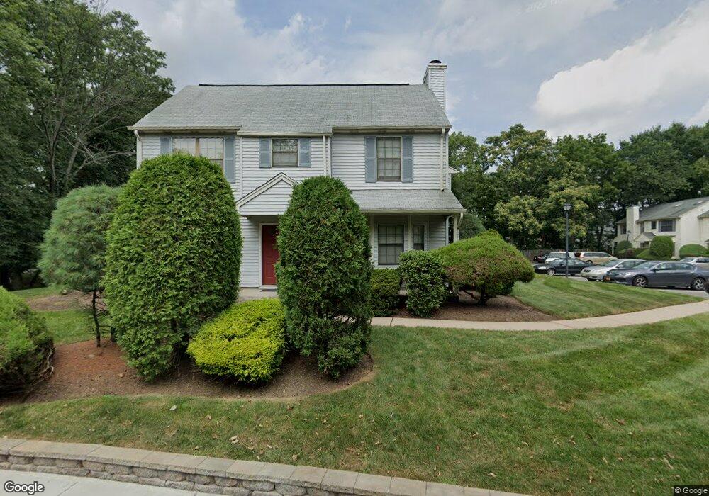 302 Maplecrest Rd, Edison, NJ 08820 - photo 1