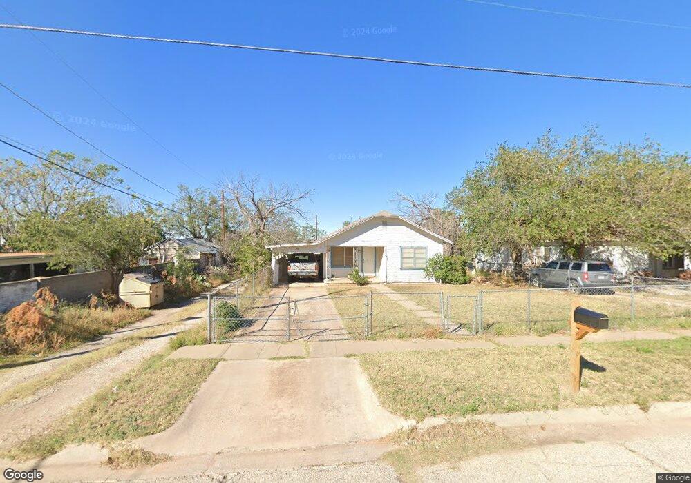 107 E 16th St, Big Spring, TX 79720 - photo 1
