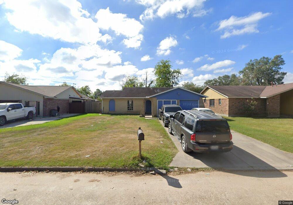 2515 Regal Wood Dr, Houston, TX 77038 - photo 1