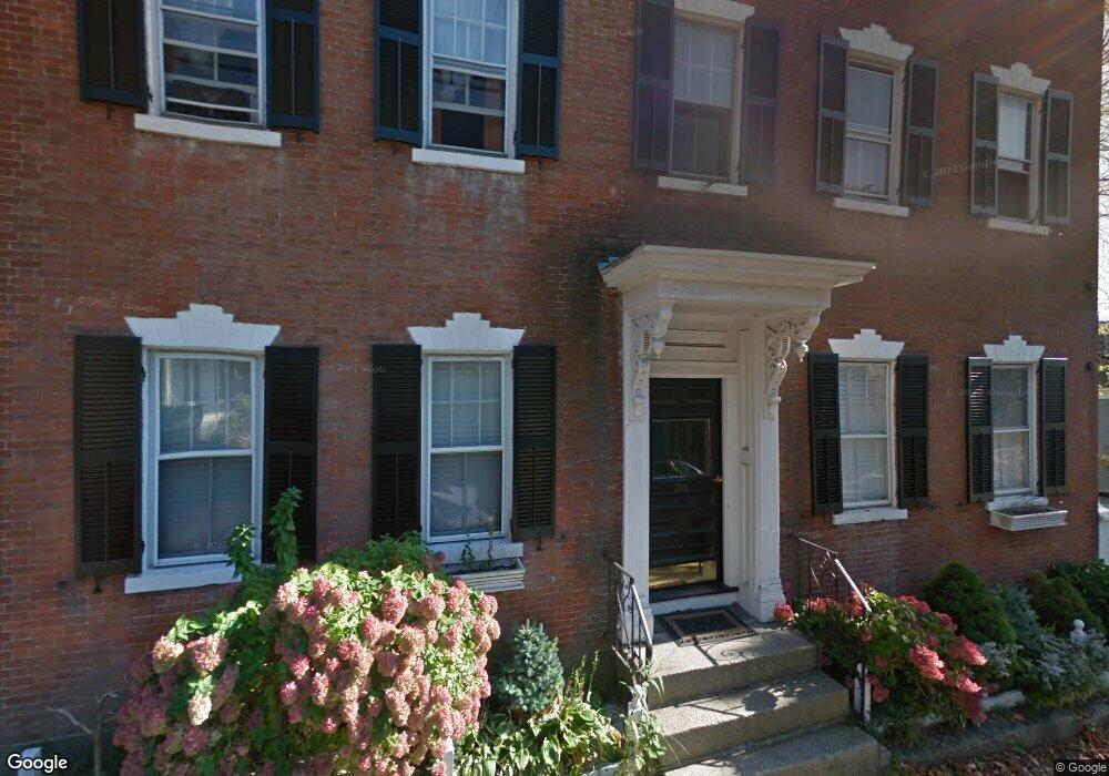 218 Washington St unit 3, Marblehead, MA 01945 - photo 1