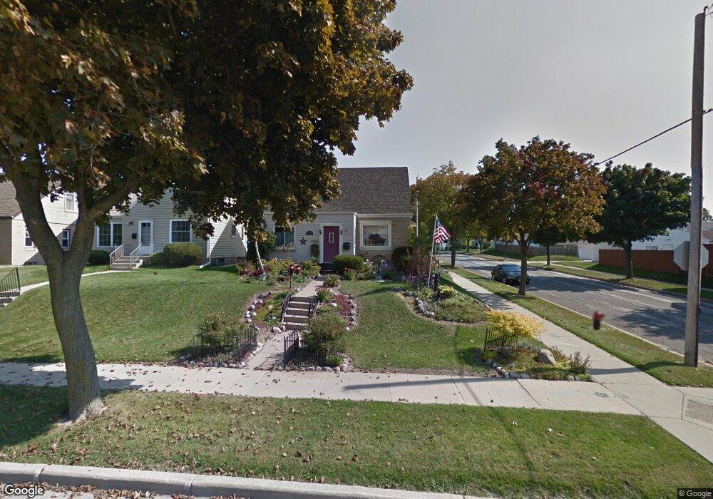 4176 S 3rd St, Milwaukee, WI 53207 - photo 1