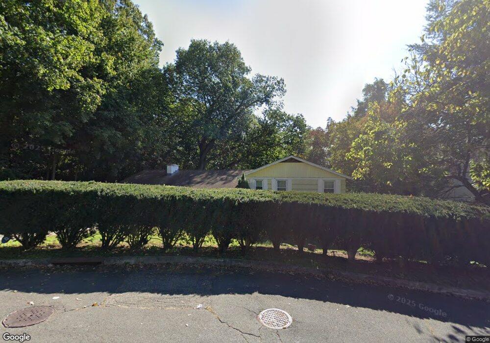 76 Tower Rd, Waterbury, CT 06710 - photo 1