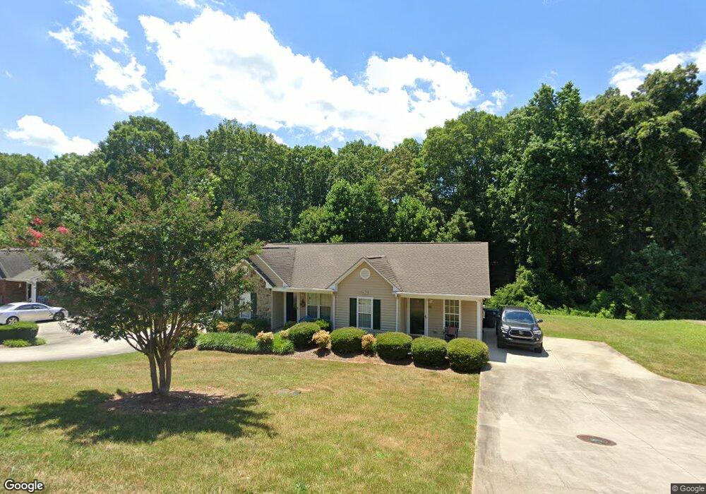 637 Lincoln Ave, Asheboro, NC 27205 - photo 1