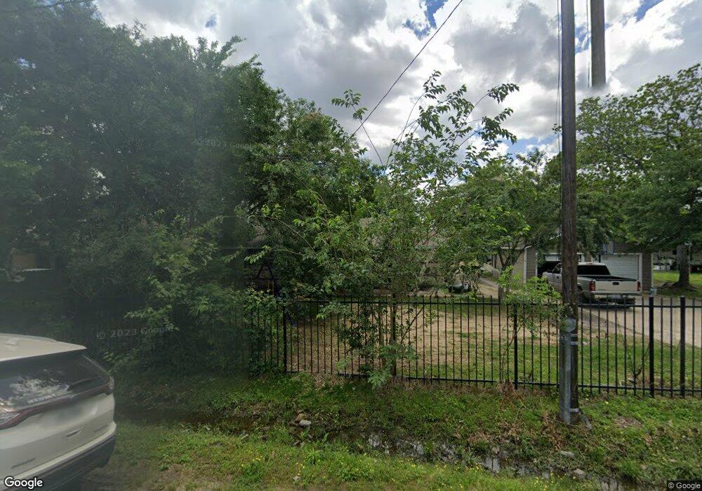 1728 Lone Oak Rd, Houston, TX 77093 - photo 1