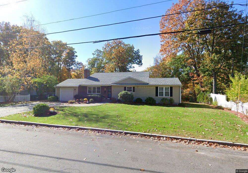 306 Pickering St, Manchester, NH 03104 - photo 1