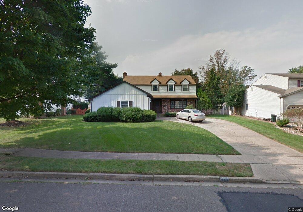 887 Lafayette Dr, Mount Laurel, NJ 08054 - photo 1