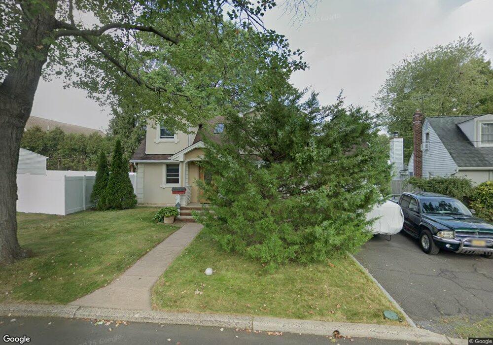 411 Fairway Rd, Linden, NJ 07036 - photo 1