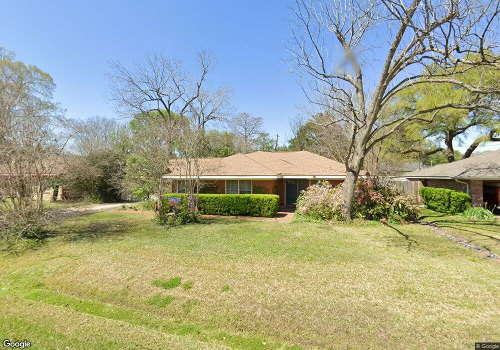 8738 Fairbend St, Houston, TX 77055 - photo 1