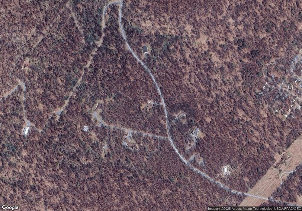 607 Wild Apple Ln, Paw Paw, WV 25434 - photo 1