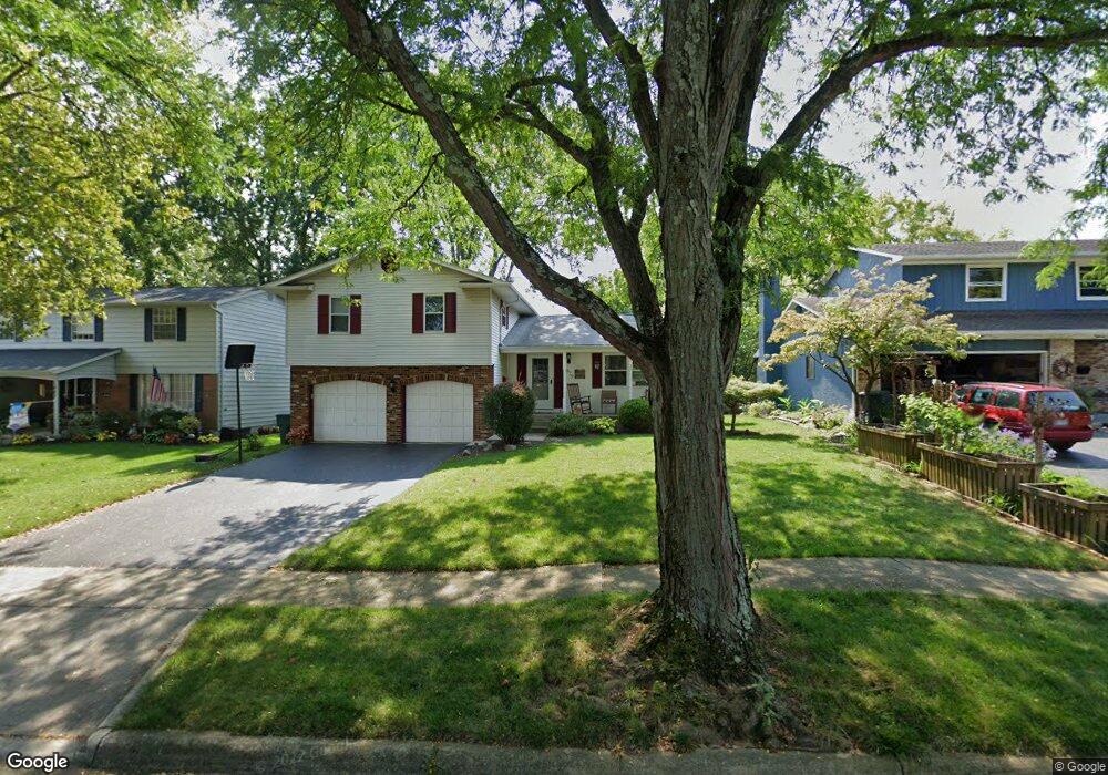 1879 Cedar Willow Dr, Columbus, OH 43229 - photo 1