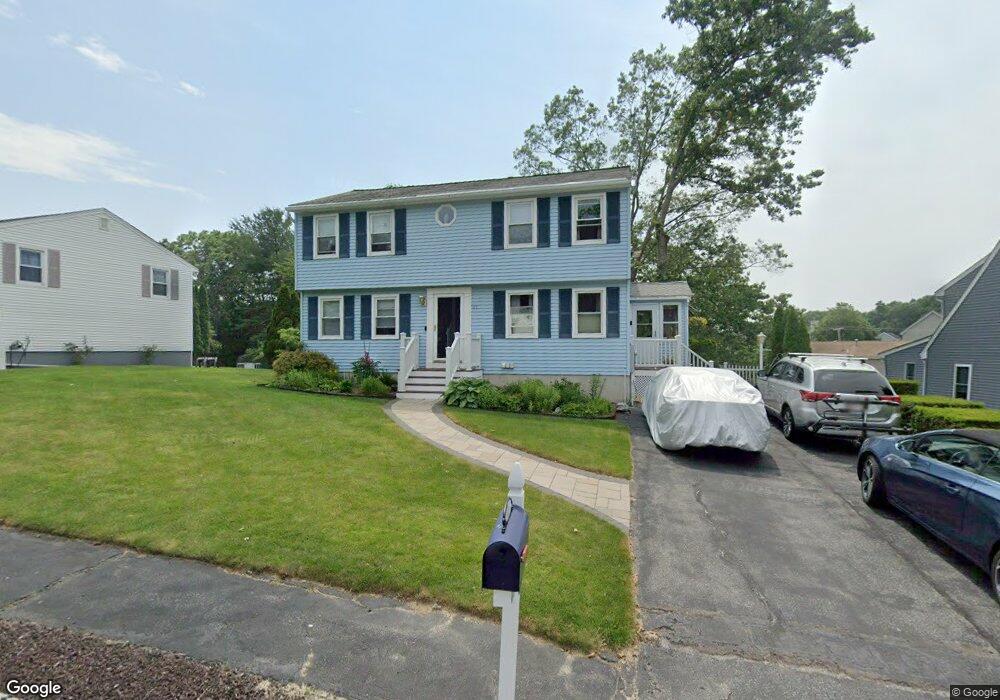 21 Leonard Cir, Lowell, MA 01854 - photo 1