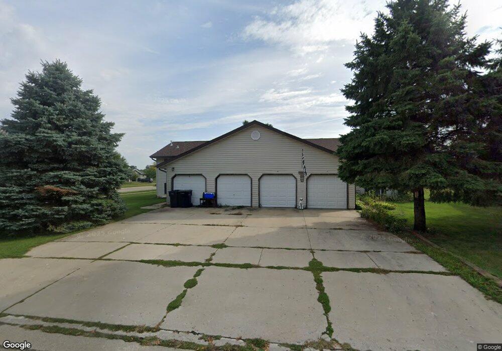1217 W Burbank Ave, Janesville, WI 53546 - photo 1