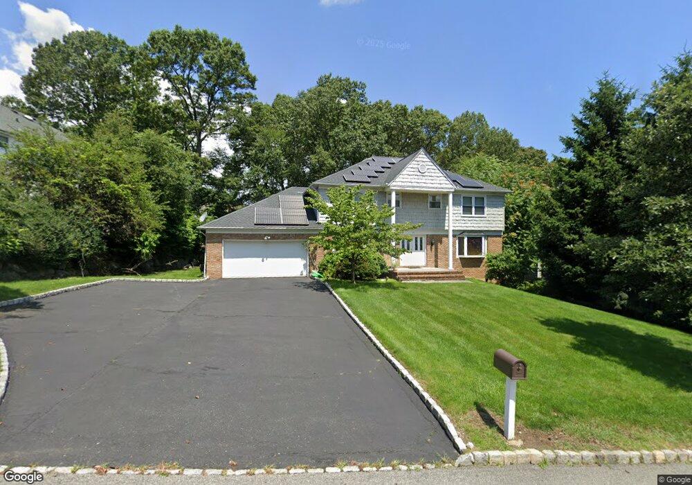 55 Continental Rd, Morris Plains, NJ 07950 - photo 1