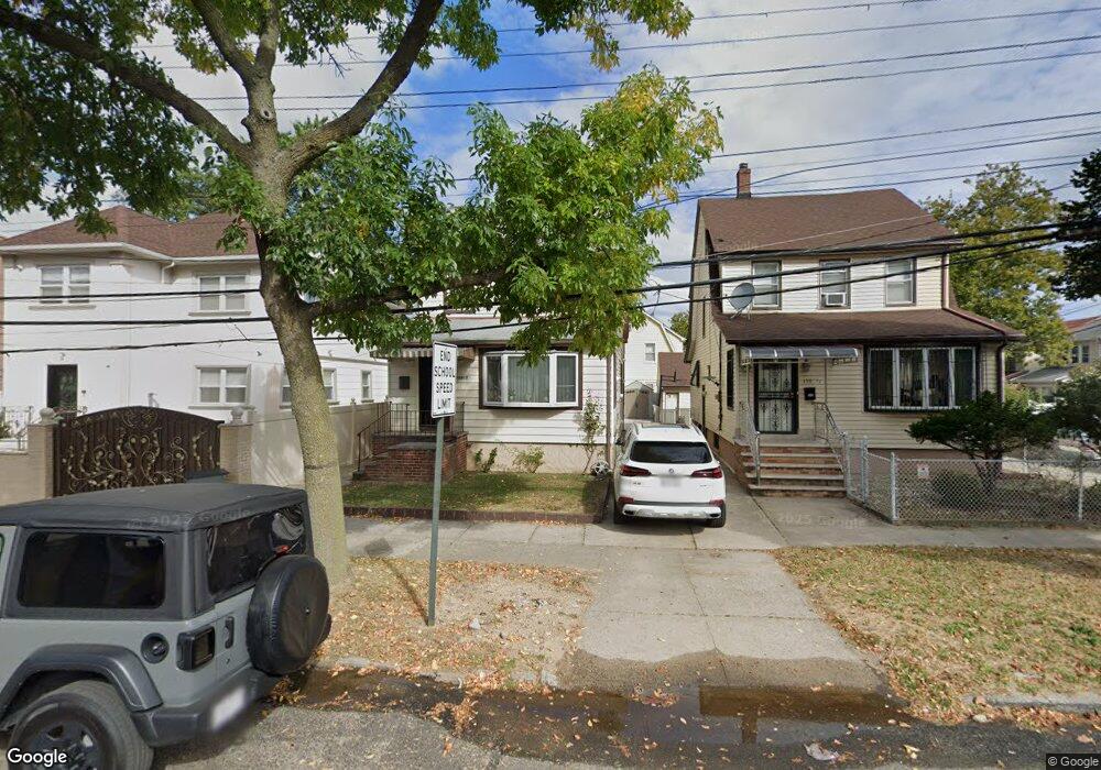 15815 Goethals Ave, Jamaica, NY 11432 - photo 1