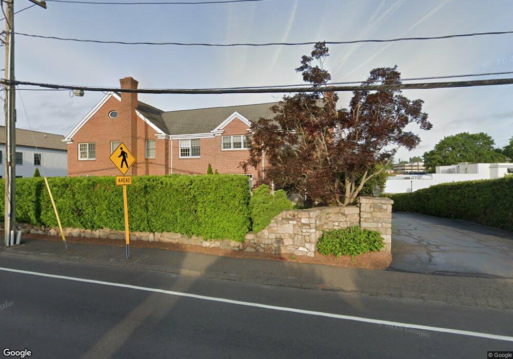 127 Park St, New Canaan, CT 06840 - photo 1