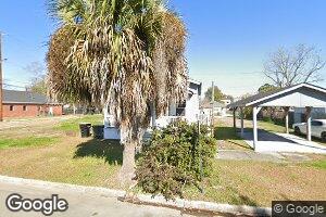 734 E Waldburg St, Savannah, GA 31401
