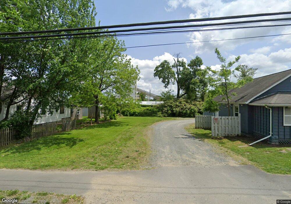 7137 Shreve Rd, Falls Church, VA 22043 - photo 1