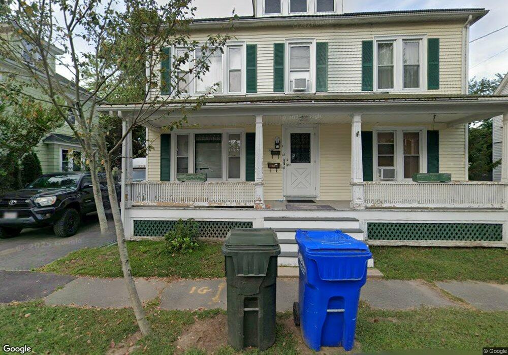 16 Elizabeth St, Northampton, MA 01060 - photo 1