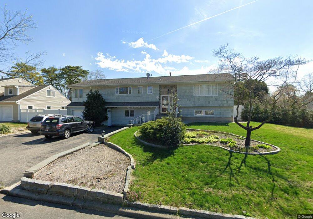 1038 Commack Rd, Dix Hills, NY 11746 - photo 1