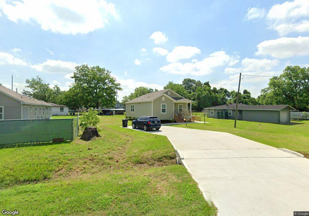 3016 1/2 Worthington St, Houston, TX 77093 - photo 1