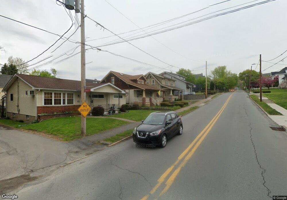 4 Edwards Ln, Olyphant, PA 18447 - photo 1