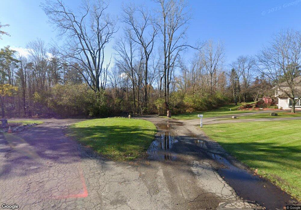 4806 Thornapple Ln, Lansing, MI 48917 - photo 1