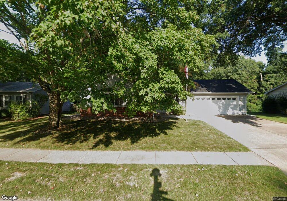 2813 2nd St, Moline, IL 61265 - photo 1