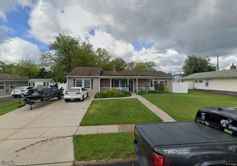 15 Gable Hill Rd, Levittown, PA 19057 - photo 1