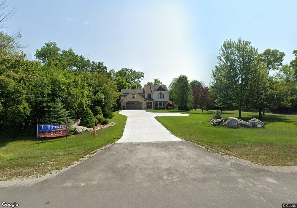 20483 Parke Ln, Grosse Ile, MI 48138 - photo 1