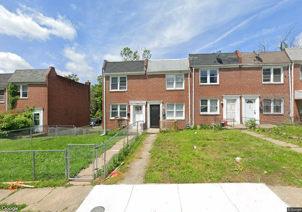 1046 Ellicott Dr, Baltimore, MD 21216 - photo 1