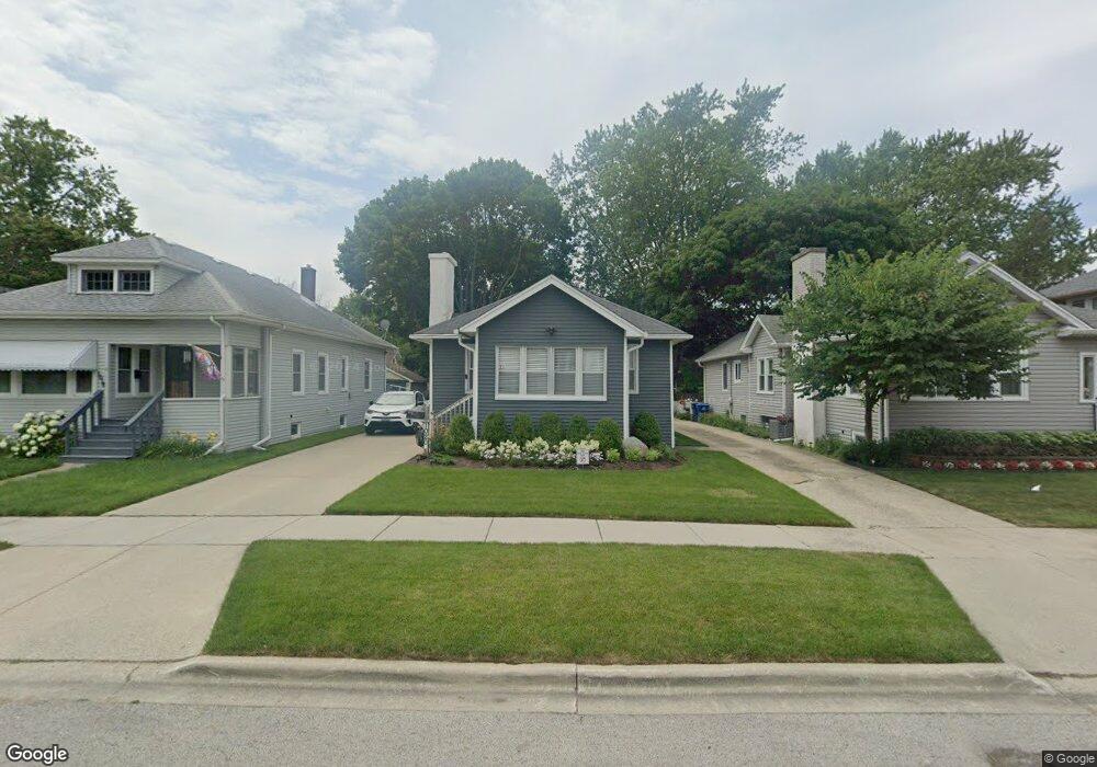 1020 N Ash St, Waukegan, IL 60085 - photo 1