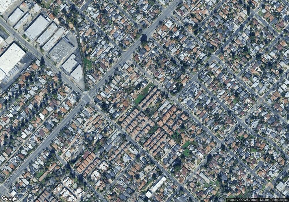 14675 Forest Edge Dr unit 16, Sylmar, CA 91342 - photo 1