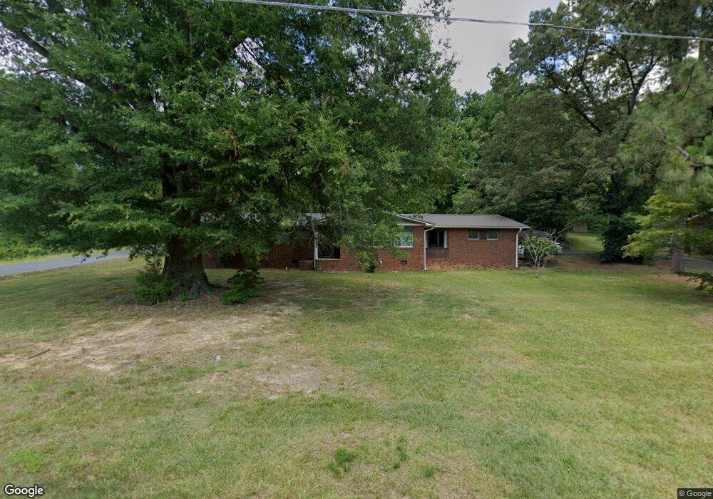 1405 Pepperidge Rd, Asheboro, NC 27205 - photo 1