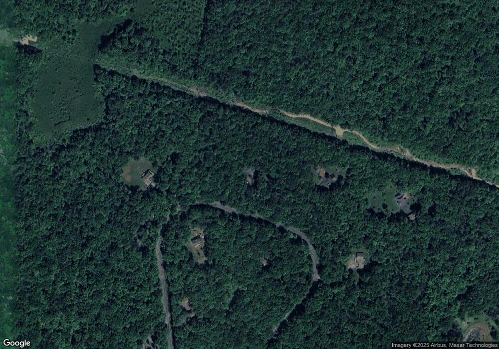 137 Parkwood Dr, Hawley, PA 18428 - photo 1