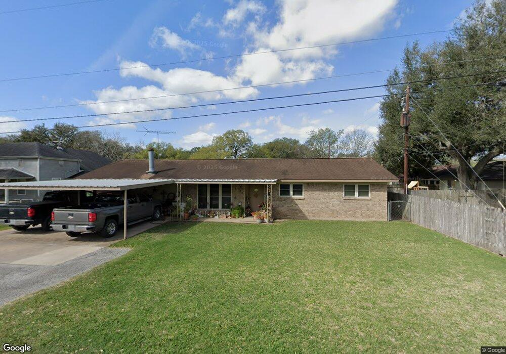 322 Otto St, East Bernard, TX 77435 - photo 1