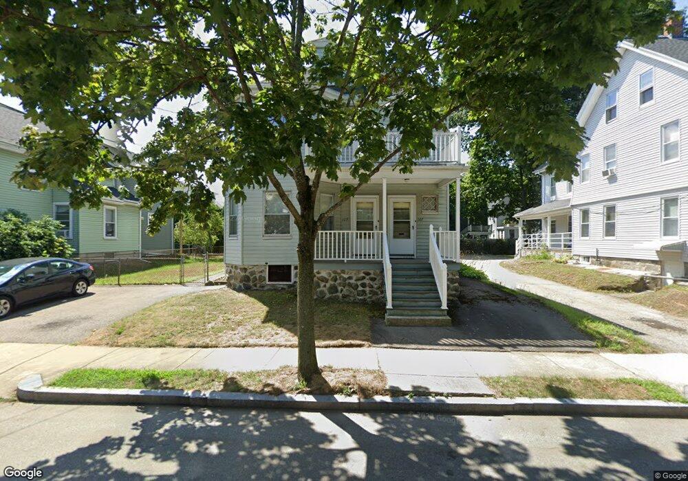 107 Alder St unit 109, Waltham, MA 02453 - photo 1